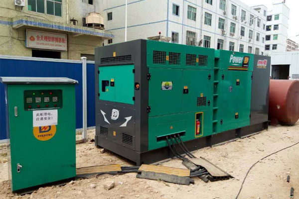 牡丹为什么夏季要重点检查发电机组的燃油系统密封性？